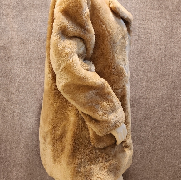 Vintage Glenoit Mills faux fur coat - Picture 2 of 10